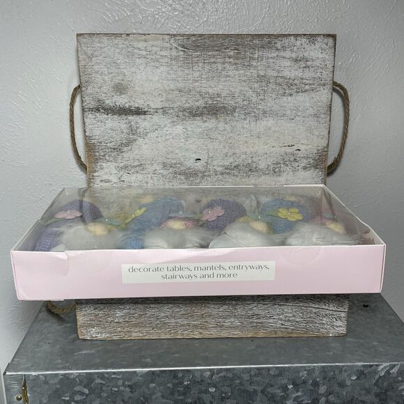 In Full Bloom Easter Gnomes Decorative Garland For Tables, Stairways 72" Long - Picture 3 of 12